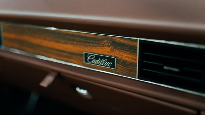 1969 Cadillac DeVille Олд таймер галерея Ильи Сорокина